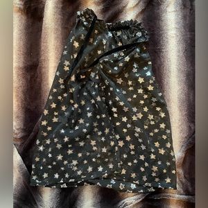 Kids’ Black Cape With Silver Stars and Velvet Tie